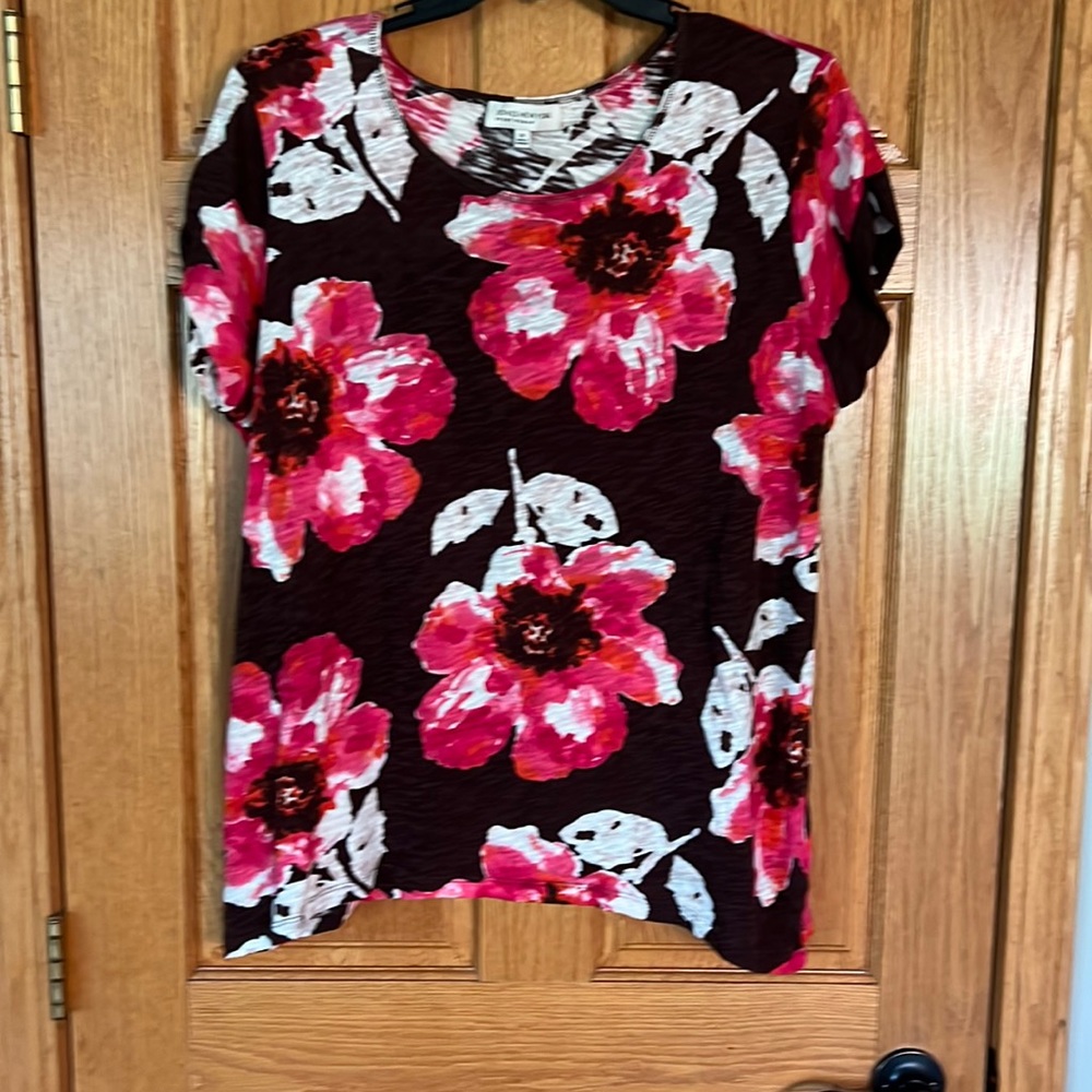 Jones New York Sport Brown and pink lightweight top. 2X